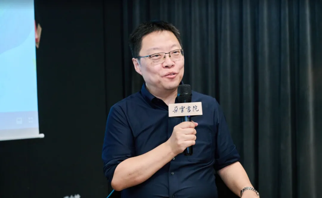 方笑一
