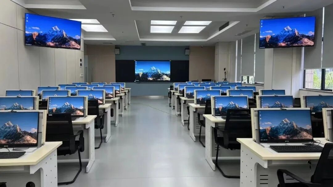 银河麒麟支撑的国产化电脑教室
