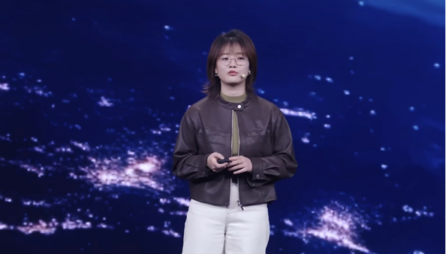 罗福莉访谈