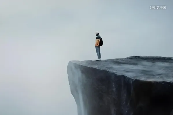 Vicarious 手术机器人概念